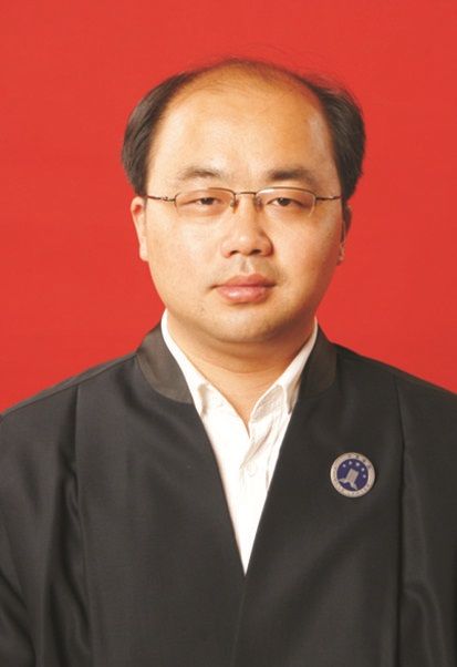 天長律師劉國慶
